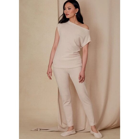 Vogue Sewing Pattern 1835 Top Pants Slippers Misses Size XS-XXL - Picture 4 of 9